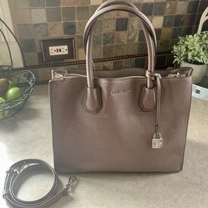 Michael Kors Mercer Large Leather Pebbled Tote Bag